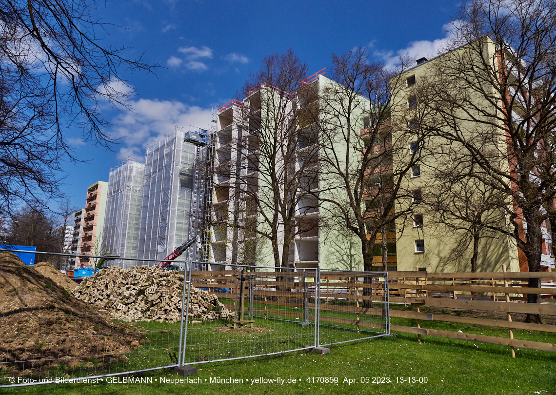 05.04.2023 - Baustelle Kurt-Eisner-Straße in Neuperlach